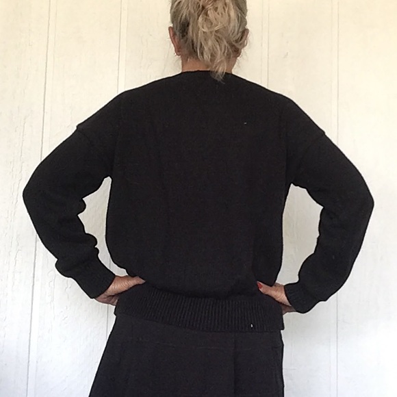 PINK VICTORIAS SECRET NYC BLACK CREW NECK SWEATER SMALL - Picture 5 of 12